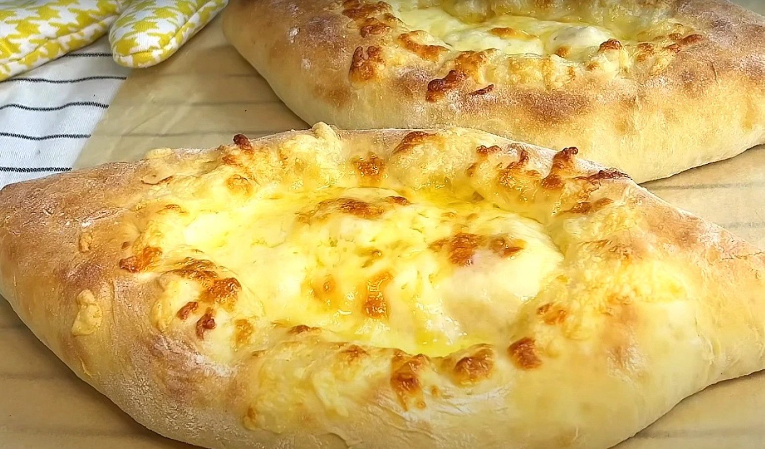 Чоловіки їх просто обожнюють! Хачапурі, як у кращому грузинському ресторані за простим “домашнім” рецептом