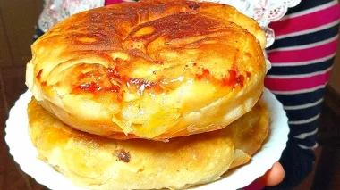 Рецепт золотої “Вертуті” з яблуками: готуйте просто, заробляйте тисячі!