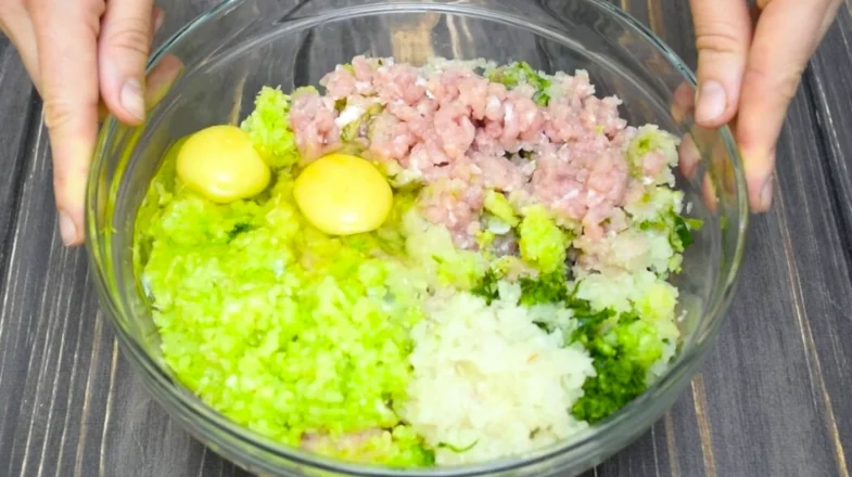 Фарш на кабачках: Секретна страва, яка завоювала мою кухню! Готую кожні вихідні!