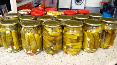 Неймовірні огірки без оцту і окропу: секретний “холодний метод”, який підкорив інтернет!