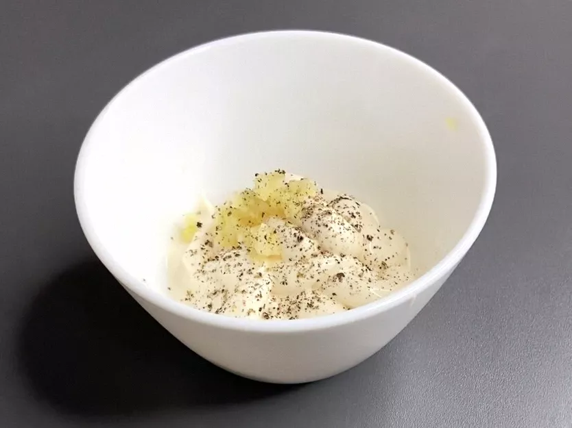 Наш улюблений «дівчачий» салат: рецепт не з інтернету (обов’язкова страва на нашому столі)