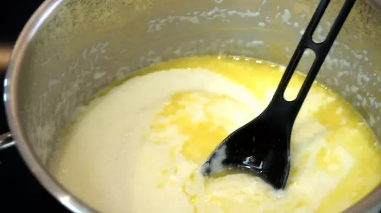 Цей секрет приготування манної каші змусить вашу сім’ю просити добавки!