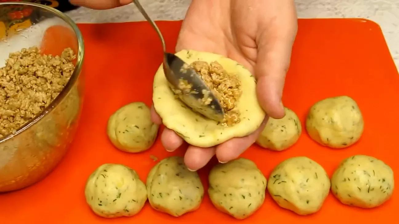 Улюблена страва чоловіка, він без них не може. “Цепеліни”: шедевр з простої картоплі