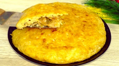 “Картопляний пиріг без борошна з грибами – міняй начинку і смакуй кожен день!”