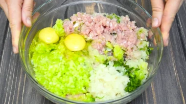 Фарш на кабачках: Секретна страва, яка завоювала мою кухню! Готую кожні вихідні!
