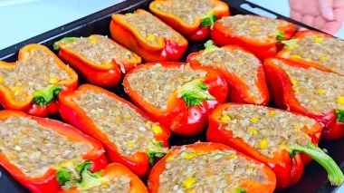 Секрет мексиканської кухні: соковиті фаршировані перці без соусу, які ви захочете готувати щодня!
