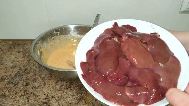Секрет смачної печінки — готую в клярі без гіркоти